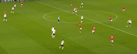 开云体育app-【欧冠】C罗制胜球！落后2球逆转！曼联3比2亚特兰大