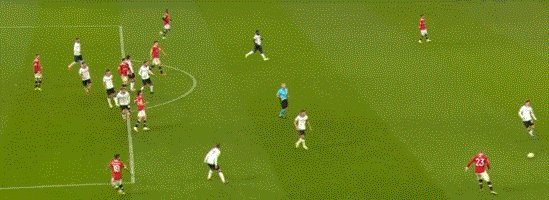 开云体育app-【欧冠】C罗制胜球！落后2球逆转！曼联3比2亚特兰大