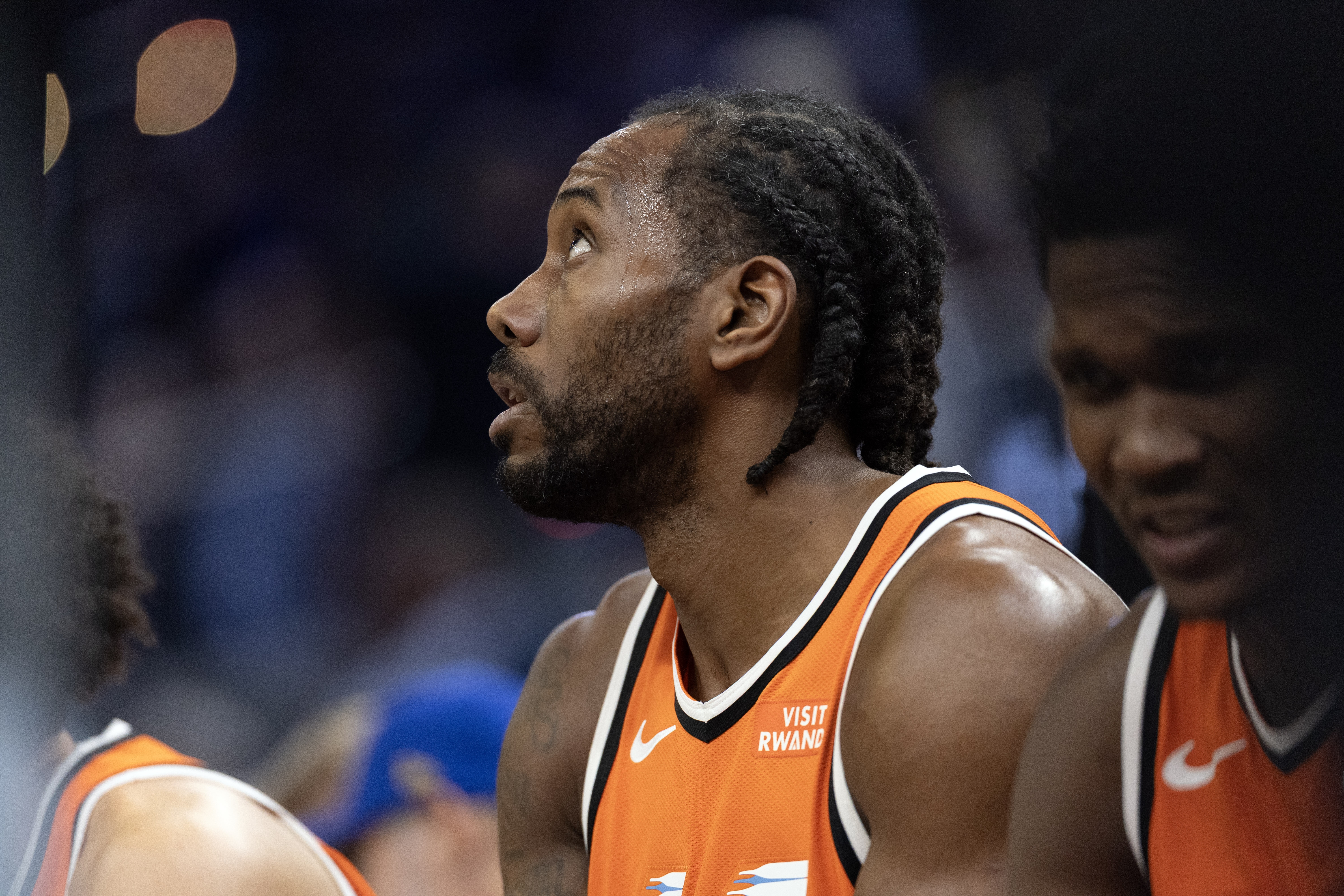 kaiyun-20中15&amp;正负值+41！解说：小卡的表现像写好的程序一样精密又高效