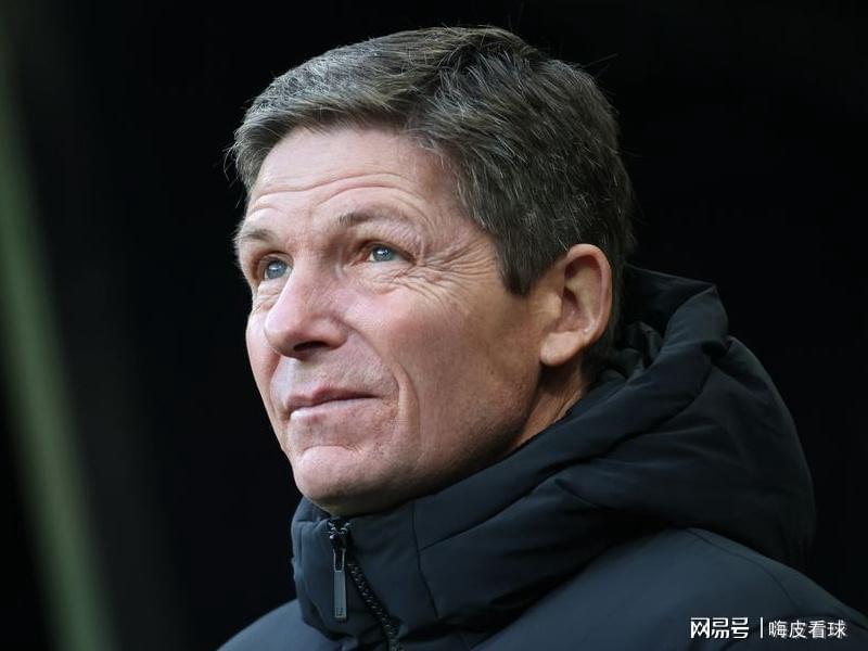 kaiyun-央视直播英超两大豪门，曼城遇上东方神秘力量，切尔西对赛三连平