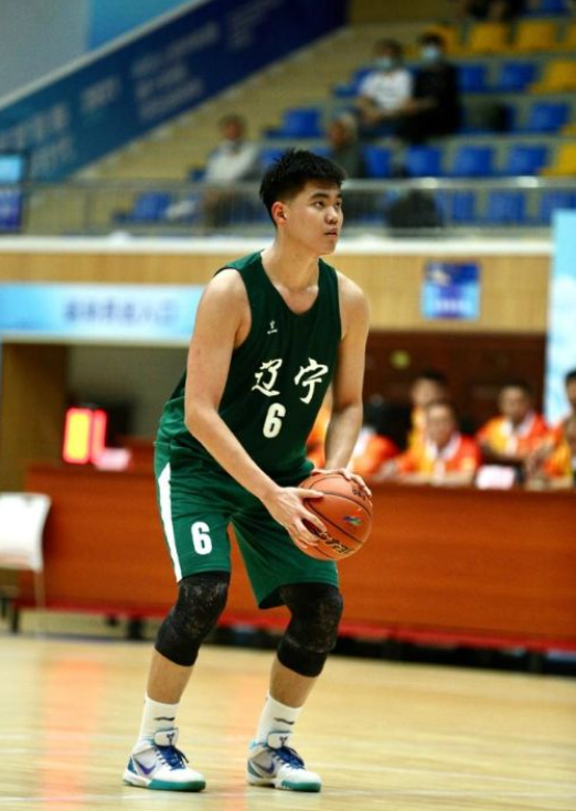 开云-连西丁都打不好！辽篮斗殴2小将逐渐边缘化 杨鸣离职队内队外都难